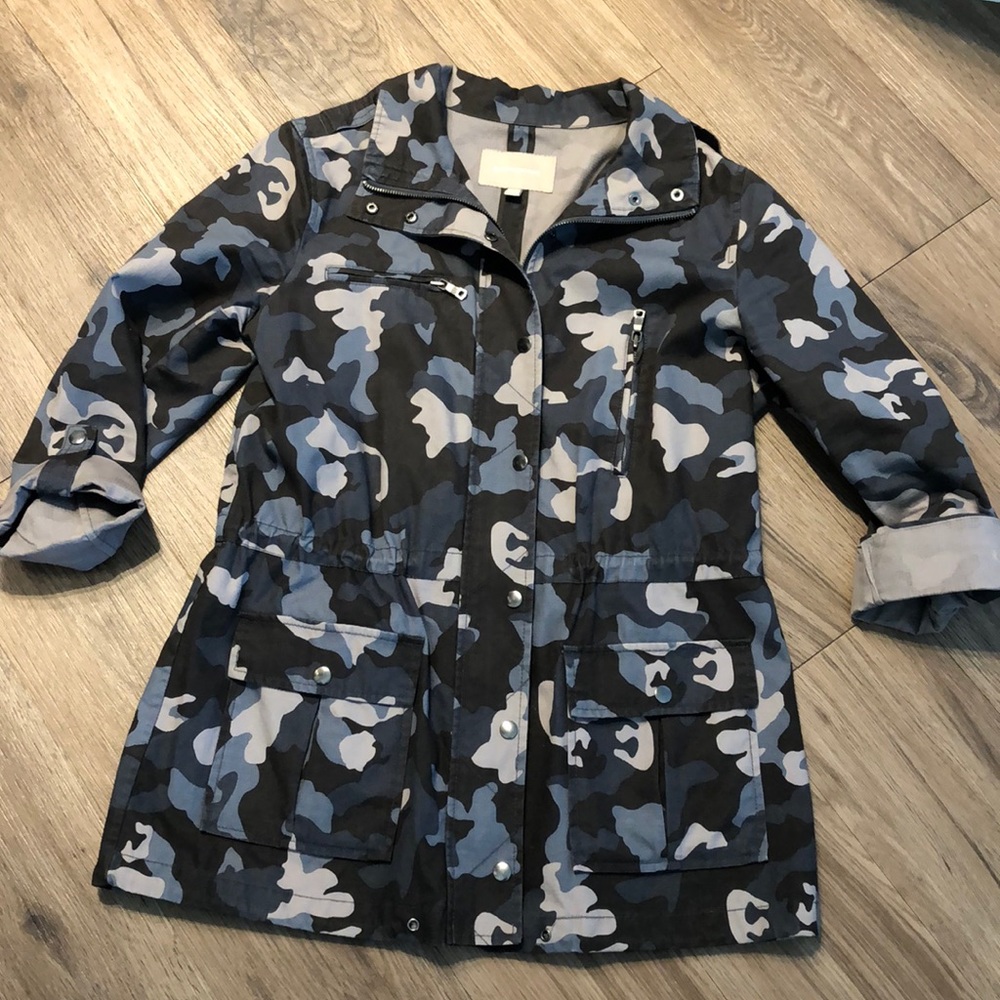 Banana republic camo jacket - Picture 4 of 8